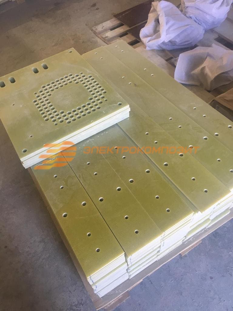 Panels from fiberglass laminate
